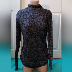 Ashley Stewart pewter turtle neck knit. Size 18/20